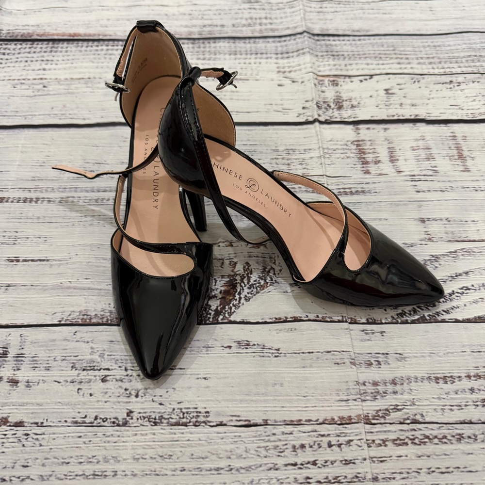 Chinese Laundry Black Patent Pointed-Toe Cutout Ankle-Strap Heels